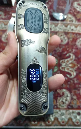 ماشین اصلاح موی سر و صورت وی جی ار شارژی مدل V-027