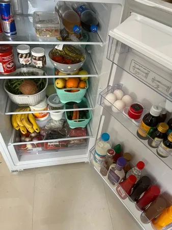 یخچال فریزر طرح فریزر بالا 18 فوت امرسان مدل CB18HD