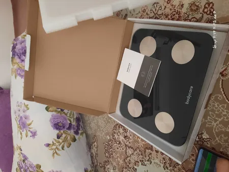 ترازو دیجیتال بادی کر مدل BFISW01