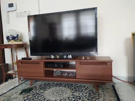 میز تلویزیون مدل RAD 201-140BR