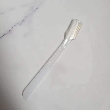 تیغ ابرو مدل sk-3322