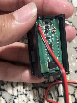 نمایشگر میزان شارژ باطری مدل A001