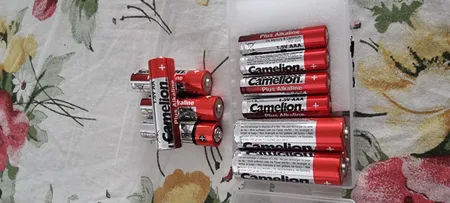 باتری قلمی و نیم قلمی کملیون مدل پلاس آلکالاین میکس 8AA|4AAA بسته 12 عددی