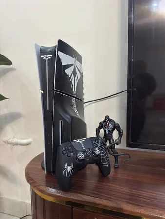 برچسب کنسول بازی پلی استیشن5 اسلیم دیسک خور توییجین وموییجین مدل Last of Us 08 مجموعه7 عددی