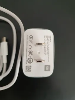 شارژر دیواری  مدل MDY-10-EC به همراه کابل تبدیل USB-C