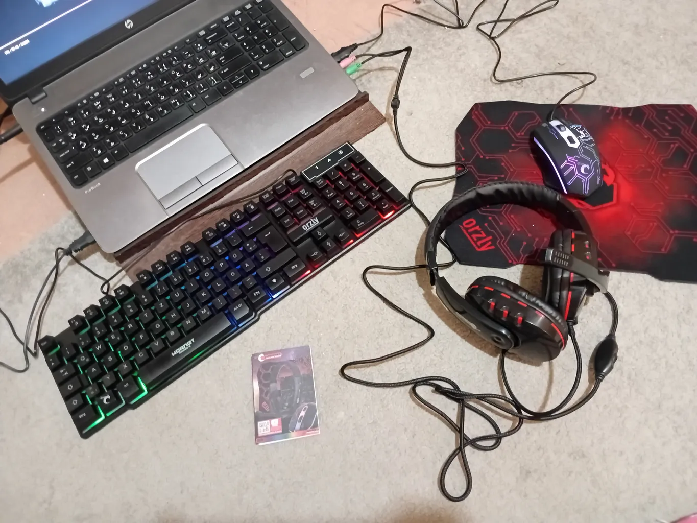 ست گیمینگ اورزلی مدل HORNET_RX_250_NEON BACKLIGHT، سوییچ ممبران، Full-Size، نورپردازی LED RGB