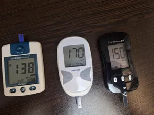 تجریه خرید دستگاه تست قند خون دیابان مدل SMM 1000 به همراه نوار تست قند خون بسته 25 عددی