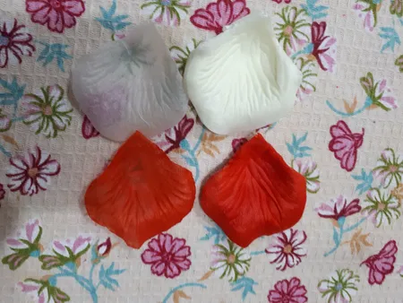 گلبرگ گل مصنوعی شیک و تک مدل DSH 104