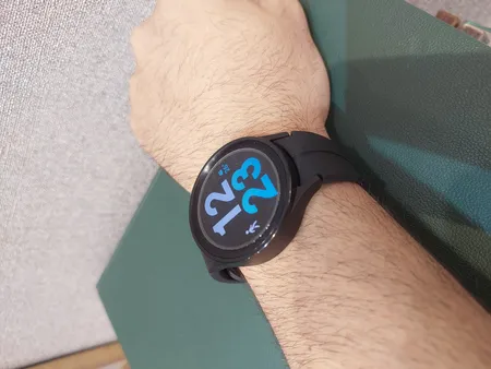 ساعت هوشمند سامسونگ مدل Galaxy Watch5 Pro