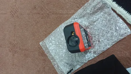 متر لیزری لامویوم مدل V-55