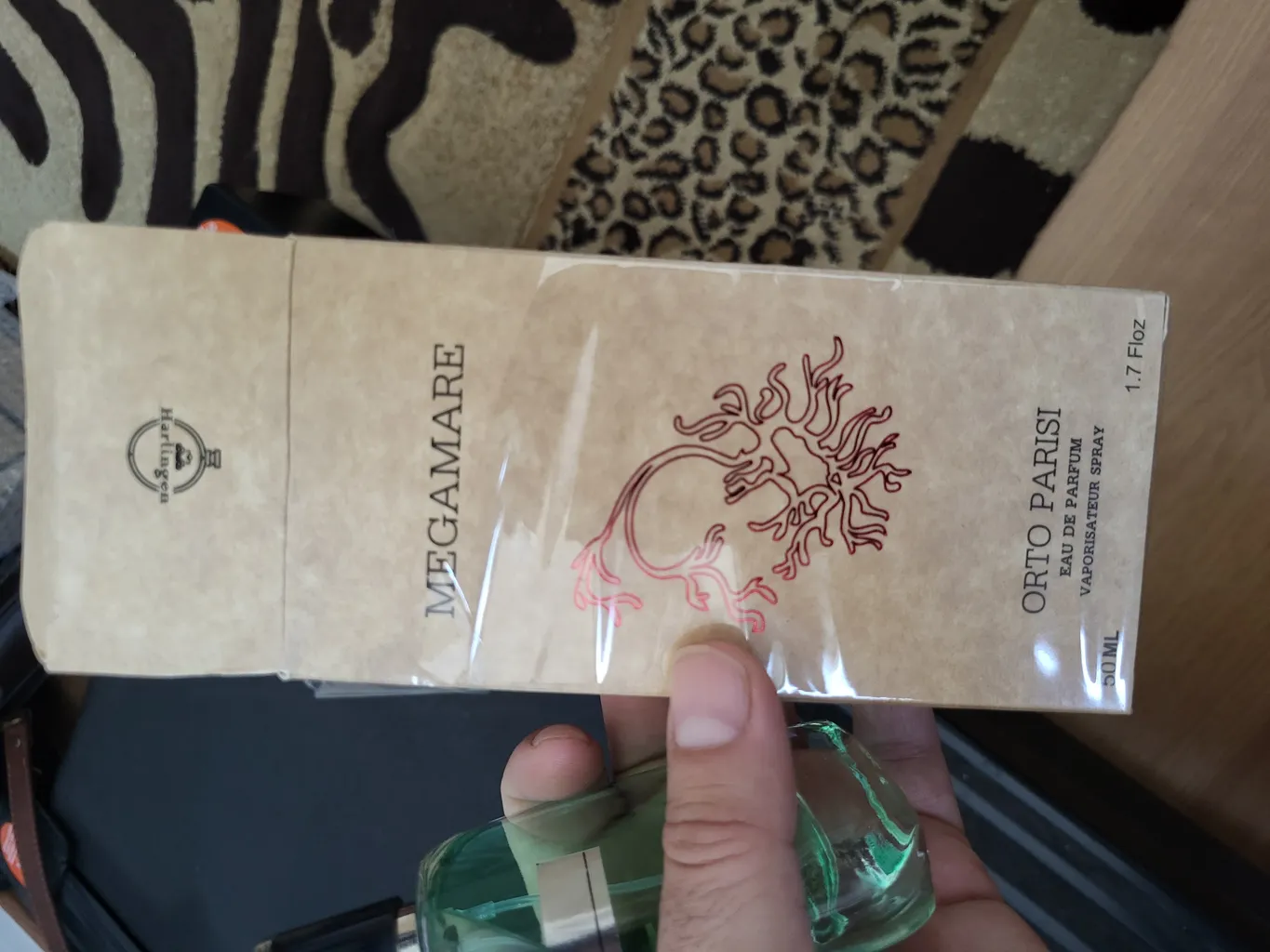 ادو پرفیوم مردانه هارلینگن مدل مگاماره اورتو پاریسی با رایجه معتدل حجم 50 میلی لیتر