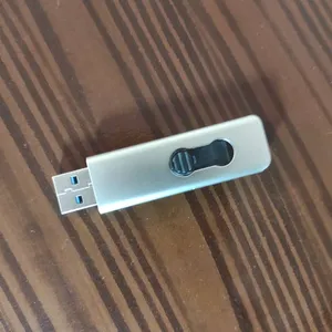 تجریه خرید فلش مموری اچ‌پی مدل X796W ظرفیت 64 گیگابایت