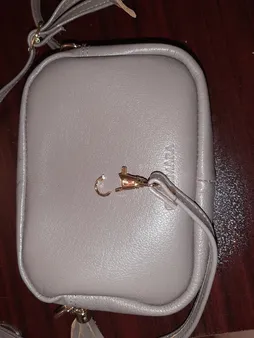 کیف رودوشی زنانه چرم آرا مدل d058