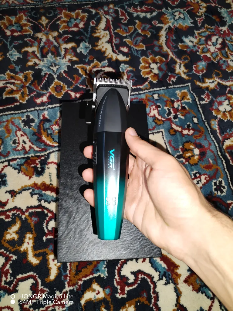 ماشین اصلاح موی سر و صورت وی جی ار مدل V-003