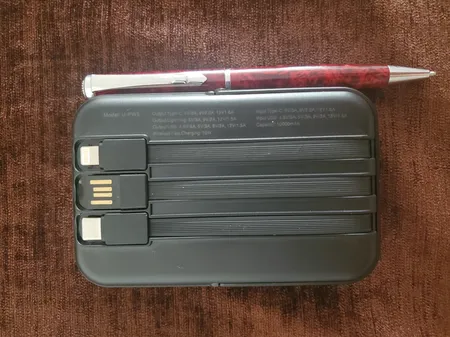 پاوربانک اولتراسور مدل U-PW5 ظرفیت 10000 میلی آمپر ساعت