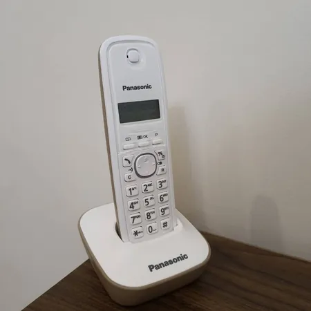 تلفن بی سیم پاناسونیک مدل KX-TG1611