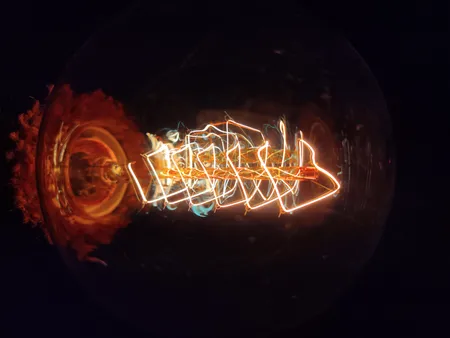 لامپ ادیسونی 40 وات مدل پیچی کد G80 پایه E27