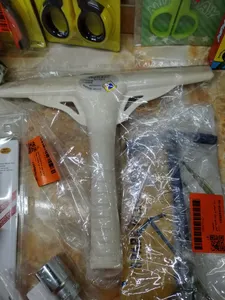 تجریه خرید تیغه شیشه پاک کن خودرو ارج پلاستیک مدل ۱۷۸