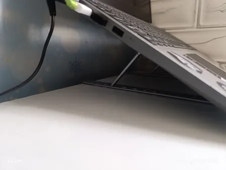 پایه نگهدارنده لپ تاپ مدل 001