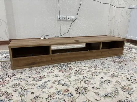 میز تلویزیون دیواری مدل DL120M
