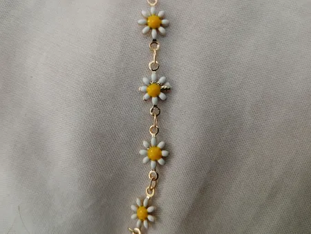 دستبند دخترانه مدل بابونه کد 546