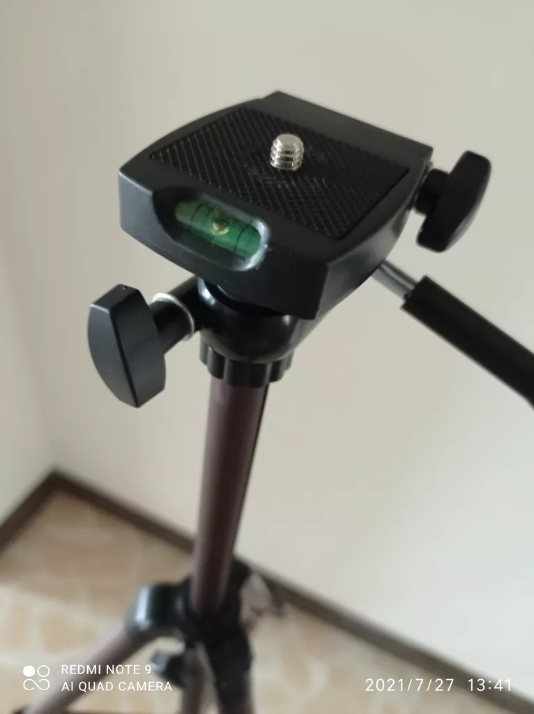 سه پایه دوربین ویفنگ مدل WT-3130