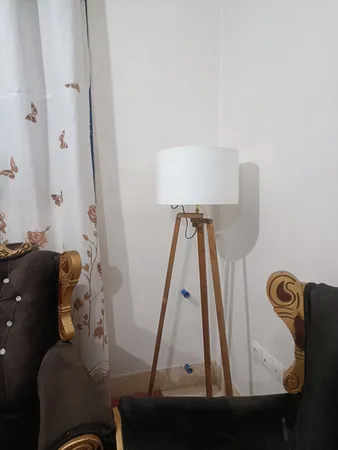 آباژور ایستاده مدل سه پایه عصایی 1000