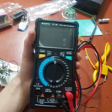 مولتی متر زویی مدل ZT-M1