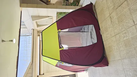 چادر مسافرتی 8 نفره مدل G-810