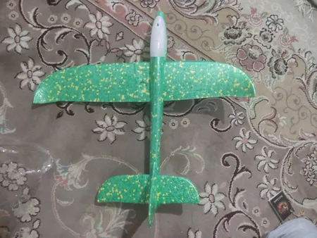 هواپیما مدل L01