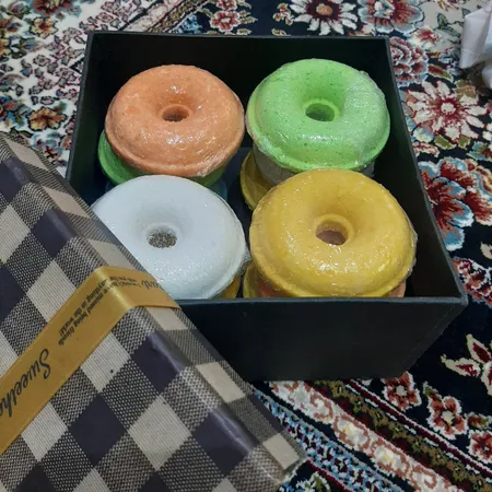 کوکتل پدیکور مدل دونات وزن 70 گرم بسته 12 عددی