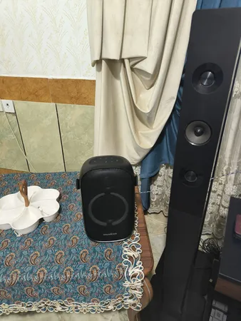 اسپیکر بلوتوثی قابل حمل انکر مدل SoundCore A3395 Rave Neo