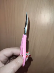 تجریه خرید قیچی ابرو اس جی ان مدل Mcsaf-102