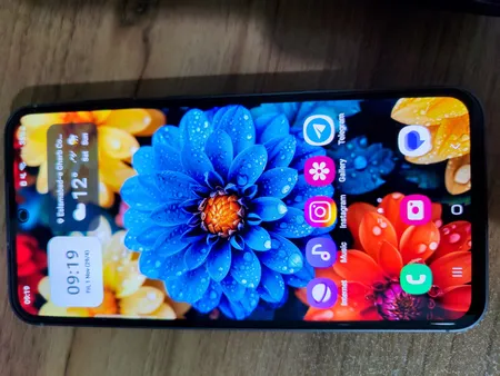 گوشی موبایل سامسونگ مدل Galaxy S23 FE دو سیم کارت ظرفیت 256 گیگابایت و رم 8 گیگابایت - ویتنام