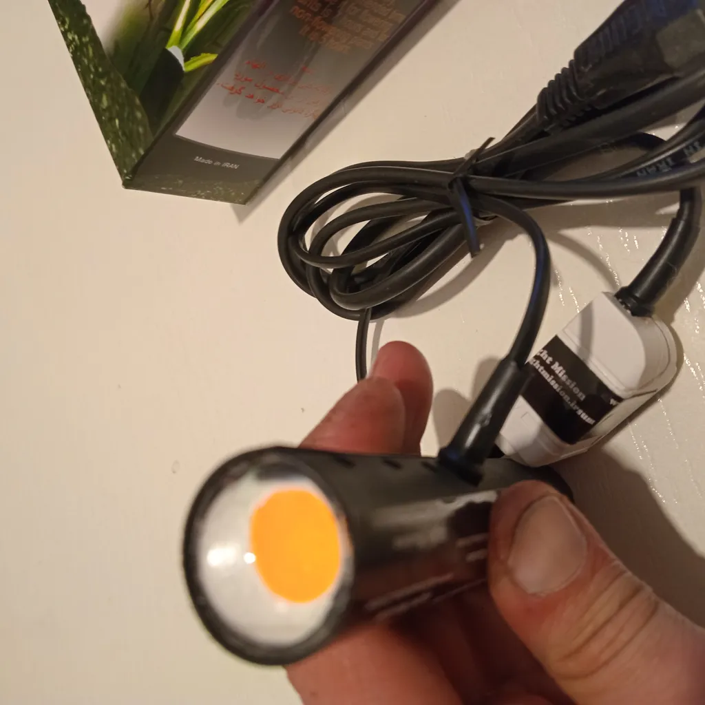 لامپ رشد گیاه 5 وات لایت ویژن مدل hp1-5w سری تک شاخه