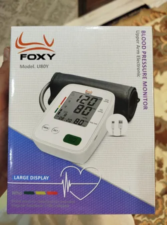 فشارسنج بازویی دیجیتال فوکسی مدل BLACK به همراه پاوربانک فوکسی