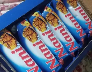 تجریه خرید شکلات مغزدار نانی سریال بار شیرین عسل بسته 24 عددی