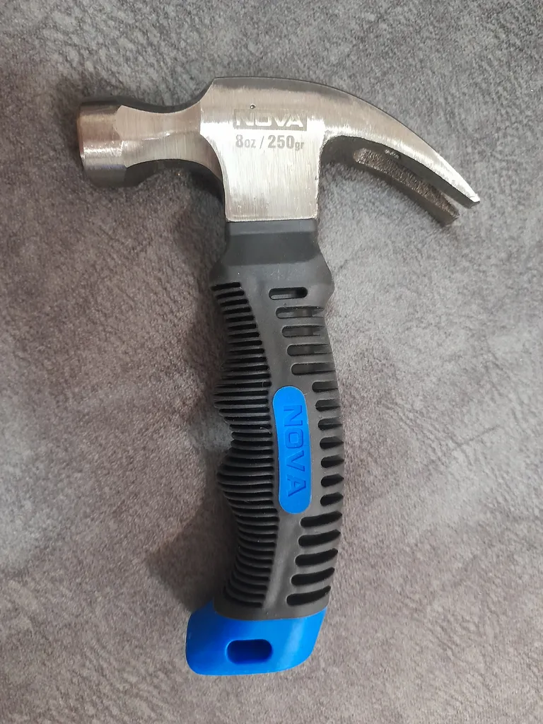 چکش میخ کش نووا مدل NTH 6224 وزن 250 گرم