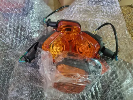 چراغ راهنما موتورسیکلت مدل SILR مناسب برای هوندا 125 مجموعه 4 عددی