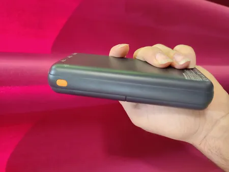 پاوربانک 12 وات ریمکس مدل RPP-26 ظرفیت 20000 میلی آمپر ساعت