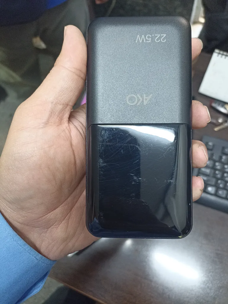 پاوربانک آکو مدل AP-09 ظرفیت 20000 میلی آمپر ساعت