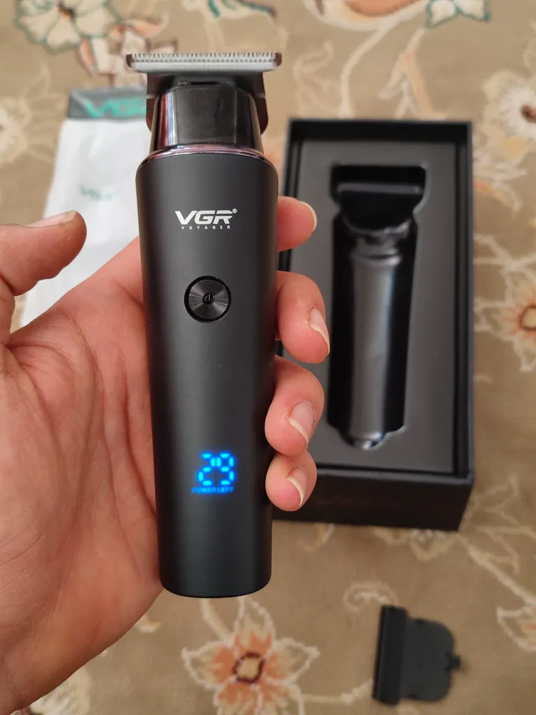 ماشین اصلاح موی سر و صورت وی جی ار مدل 937