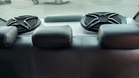 طاقچه عقب خودرو طرح برجسته مدل S001 مناسب برای ساینا