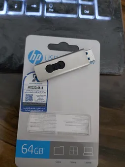 فلش مموری اچ‌پی مدل X796W ظرفیت 64 گیگابایت