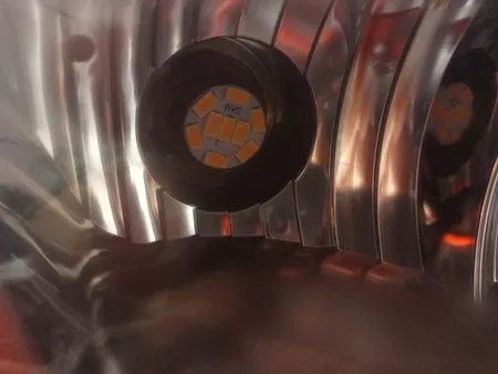 لامپ ال ای دی خودرو سام مدل 9 Power بسته 2 عددی