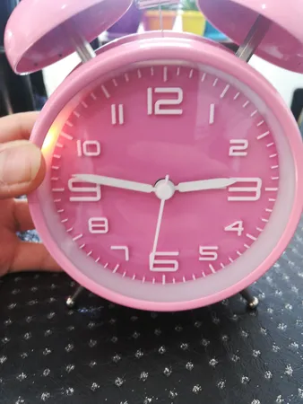 ساعت رومیزی مدل زنگ دار فلزی 102