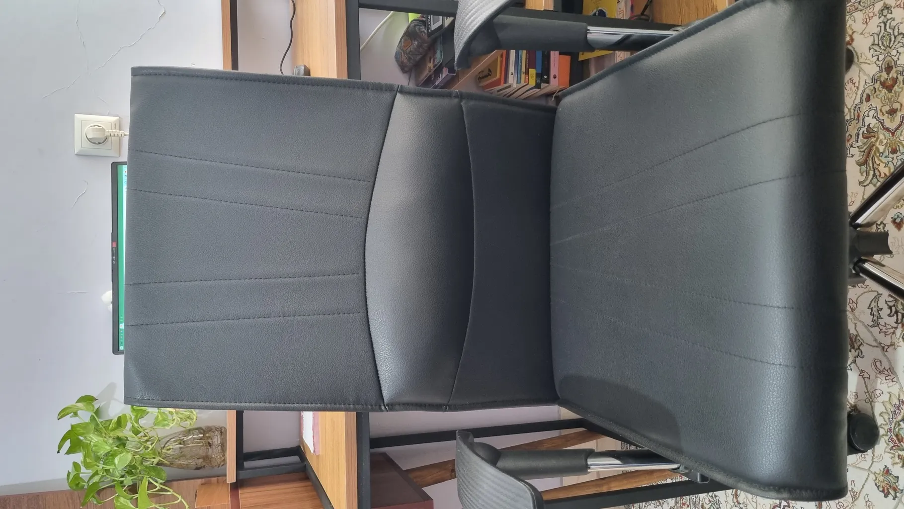 صندلی اداری طبی مدل S370K طرح چرمی