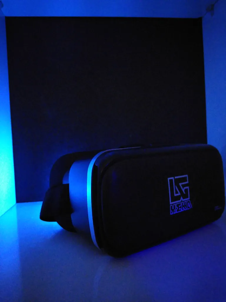 عینک واقعیت مجازی مکا مدل 2-MVR04