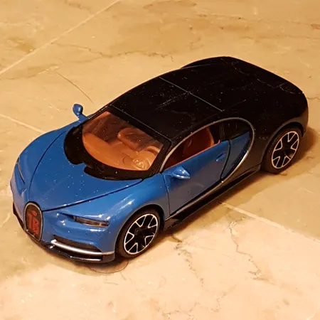 ماشین بازی مایستو مدل Bugatti Chiron