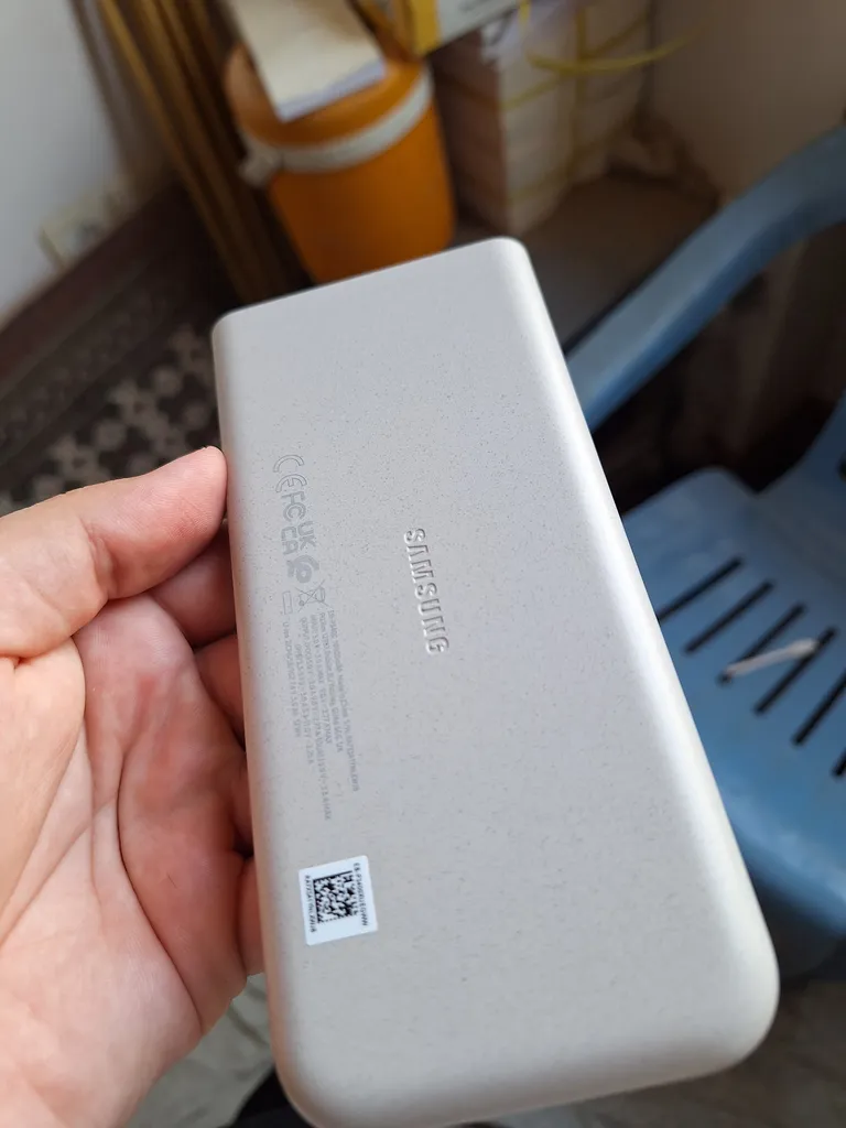 پاوربانک 25 وات سامسونگ مدل EB-P3400 ظرفیت 10000 میلی آمپر ساعت